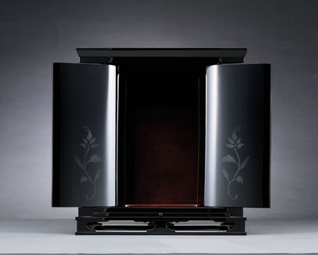 宝相華紋様御厨子